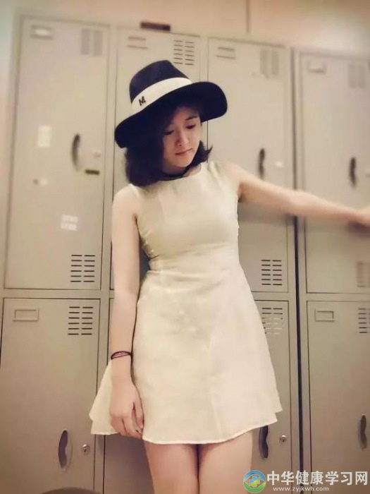 杭州最美女医生刷爆朋友圈:穿旗袍上班