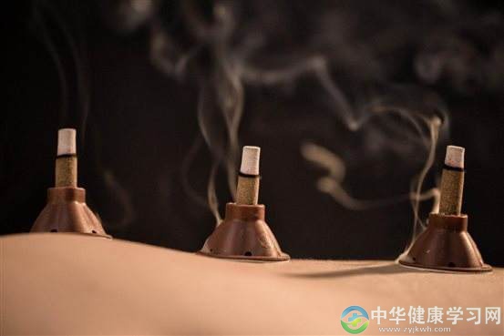 艾灸让女人美丽又健康