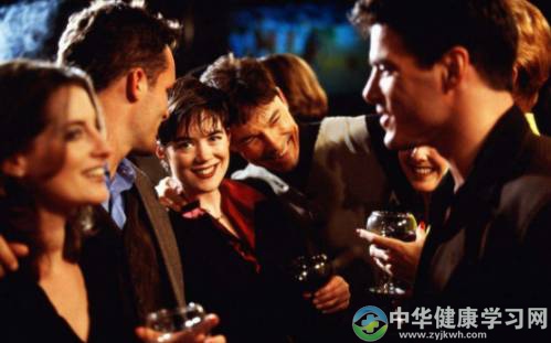 为什么酒后不宜吃这些?科学眼光看待酒后饮食禁忌