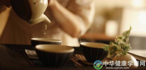 茶能养生 但不要乱喝茶:茶还有这些作用...