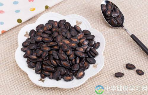 西瓜子营养有哪些？西瓜子为什么不能多吃？