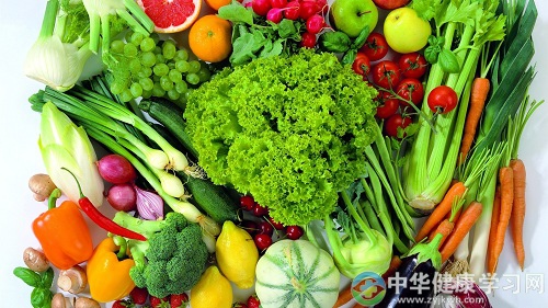 “贴秋膘”的变化，瓜果蔬菜也受宠 