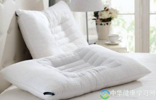为什么小小枕头也跟养生有关?睡眠跟枕头关系大吗?