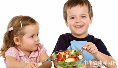 儿童春季不愿意吃水果、喝果汁 该怎么办?