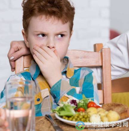 小孩挑食厌食容易缺营养!怎么改善?
