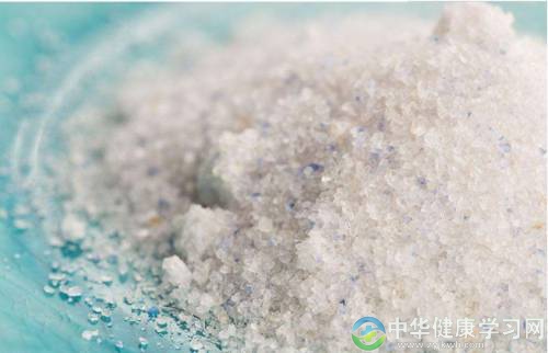 出现这几个症状说明盐摄入量太多了,要注意控制