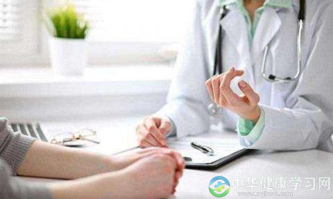 荨麻疹为什么“偏爱”青少年？每天一碗“祛湿粥”皮肤从此不瘙痒